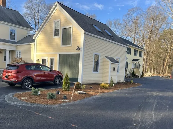 531 Foundry St #D, North Easton, MA 02356