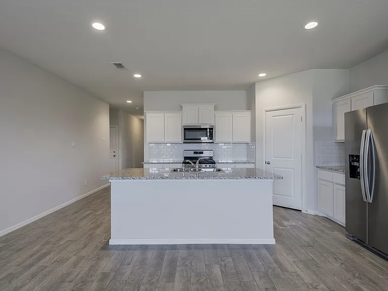8620 High Hill Dr — Photo 9