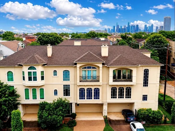 704 Reinicke St, Houston, TX 77007