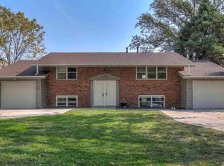 1819 N 110th St, Omaha, NE 68154