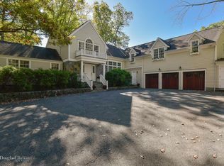 114 Marcourt Dr, Chappaqua, NY 10514