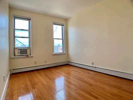 Rented by Union Square Property Management | media 14