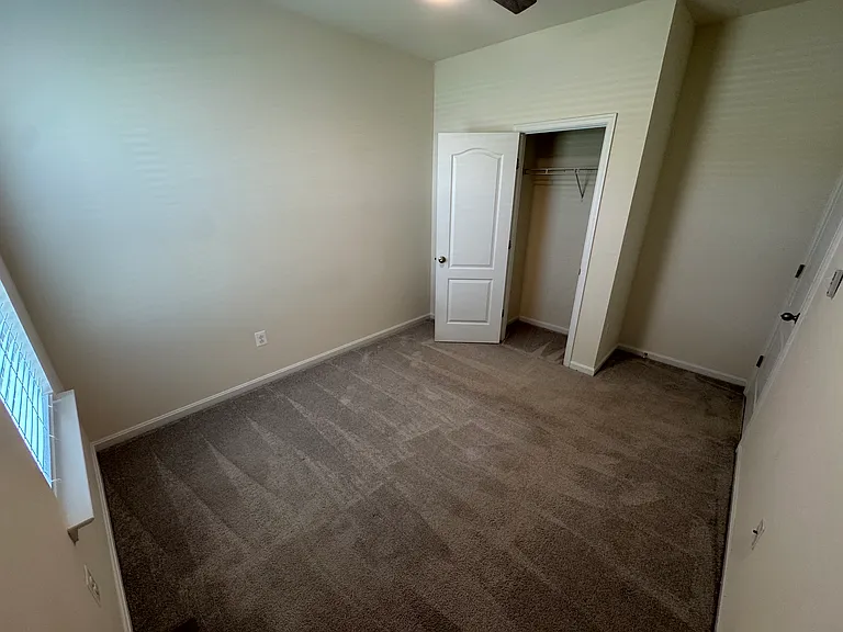 84 Pontoon Dr — Photo 31
