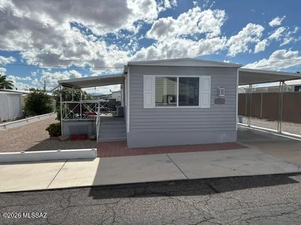 5831 W Flying West St, Tucson, AZ 85713