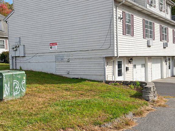 3rd image of 150 Maybury Circle #1