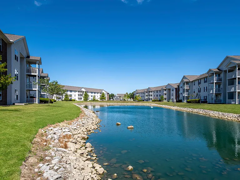 Trinity Lakes Apartments — Photo 30