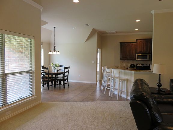 4th image of 252 Spyglass Dr
