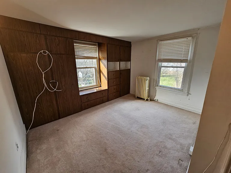 31 Hazen St #2 — Photo 6
