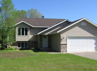 409 8th St NE, Sartell, MN 56377
