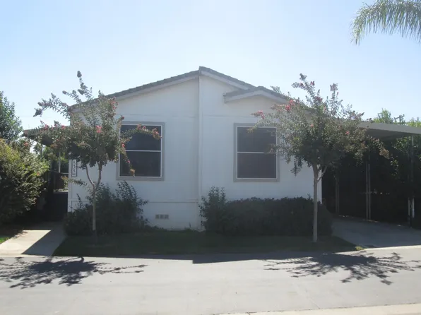 838 Count Dr #2, Livingston, CA 95334