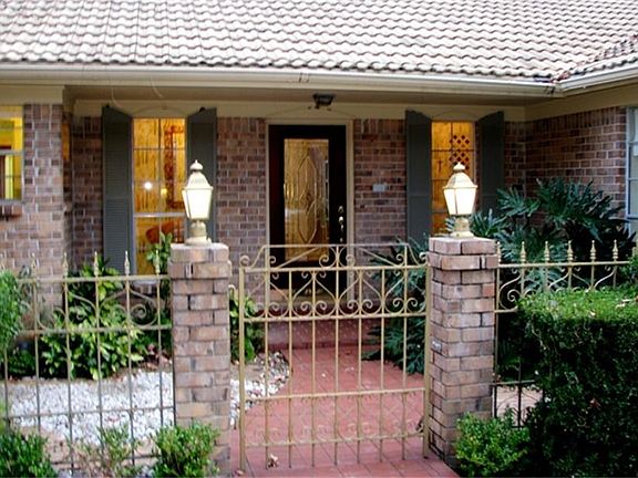 Front courtyard