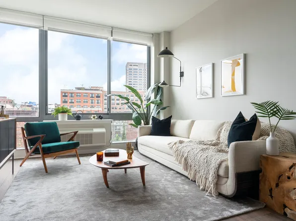 189 Marin Boulevard image 1 of 21