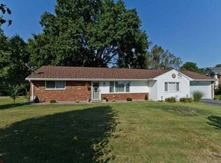 3667 Gwenmill Dr, Saint Louis, MO 63129