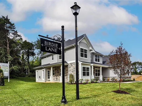 570 Long Acres Ln, Saint Louis, MO 63132