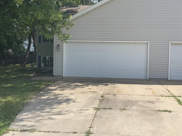 5719 Lake Edge Rd, Mc Farland, WI 53558