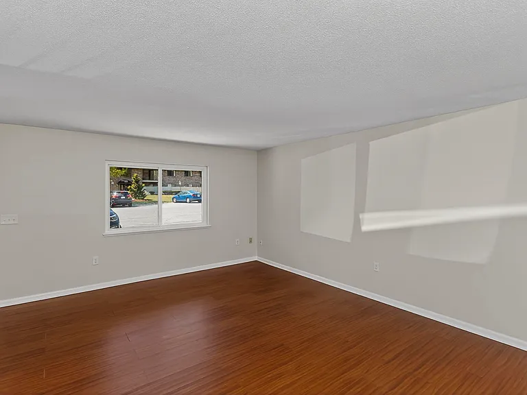 59 School St — Photo 13