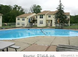 608 Pleasant Valley Rd, South Windsor, CT 06074