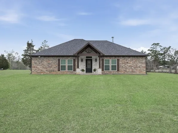 1868 County Road 777, Buna, TX 77612