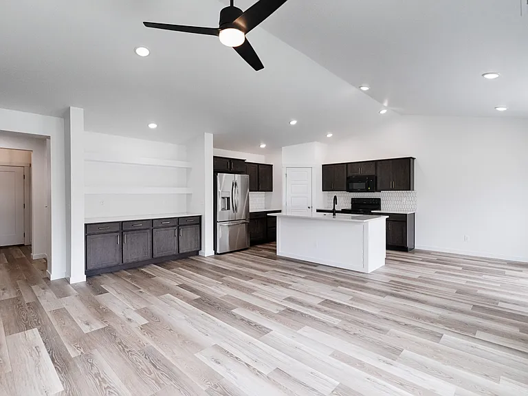 3069 S Trafori Ave — Photo 6