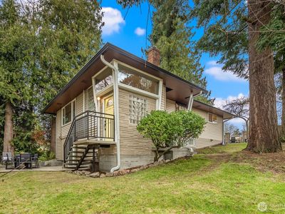 8450 24th Avenue SW, Seattle, WA, 98106