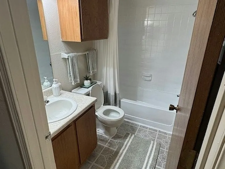 Sunchase Ridgeland Apts. — Photo 3