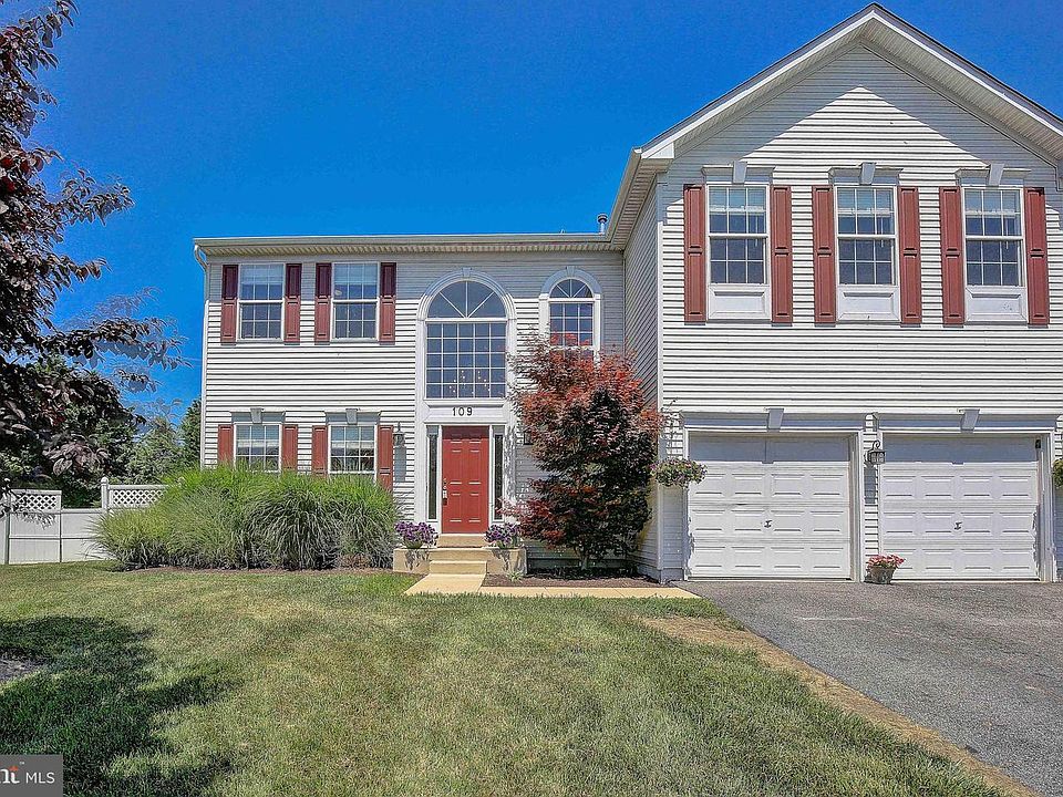 1st image of 109 N Field Way
