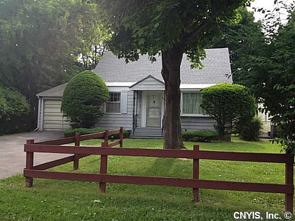 5th image of 307 Hunt Dr