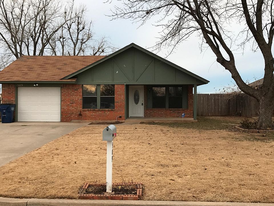509 N. Willow Branch Way, Mustang
