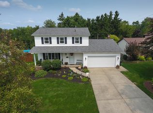 7350 Royalview Dr, Parma, OH 44129