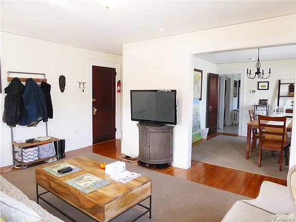 4th image of 31 Church St #2
