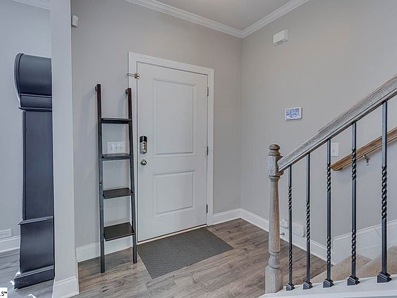 5th image of 115 Mayfield Crossing Ln
