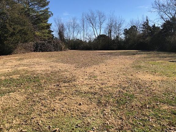 3rd image of 4011 Dalton Pike SE