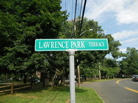Lawrence Park Terrace