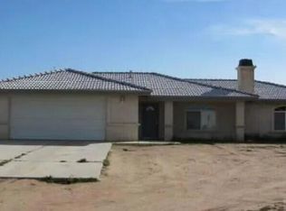 9286 Nevada Rd, Phelan, CA 92371
