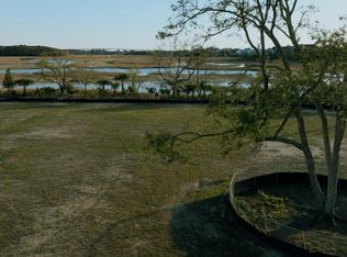 1153 Ship Builder St, Charleston, SC 29492