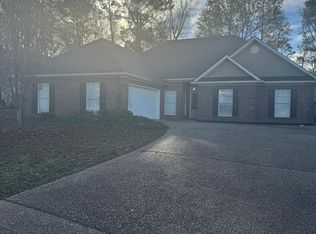 727 Highland Pl, Brandon, MS 39047