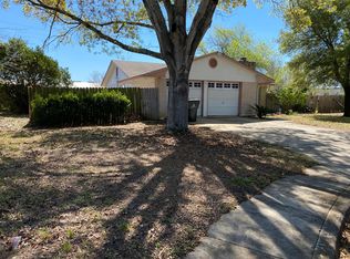 180 Townesend Rd, Seguin, TX 78155