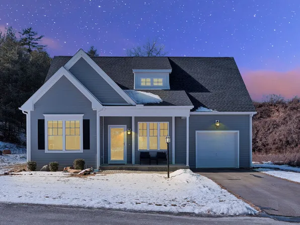 92 Cambridge Court #92, Simsbury, CT 06070