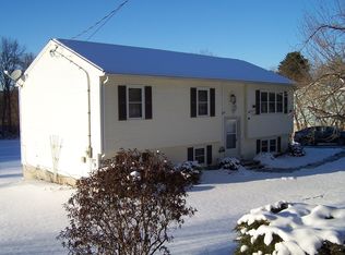 35 Bigelow Rd, Webster, MA 01570