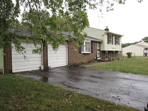 2nd image of 2730 Southridge Dr
