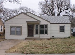 2116 S Grove St, Wichita, KS 67211