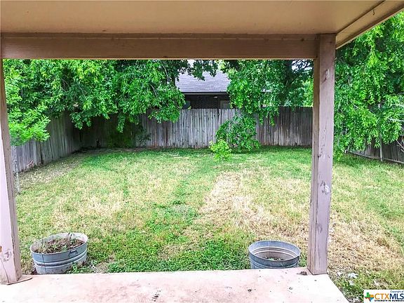 5th image of 1131 Misty Acres Dr