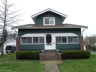 1st image of 131 E 204th St