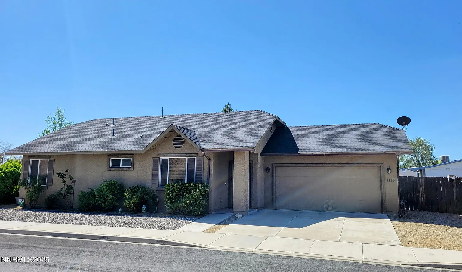 1390 Copper Leaf Dr photo 1