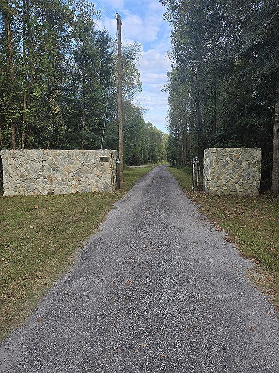 14387 Tucker Swamp Rd, Zuni, VA 23898 Zillow