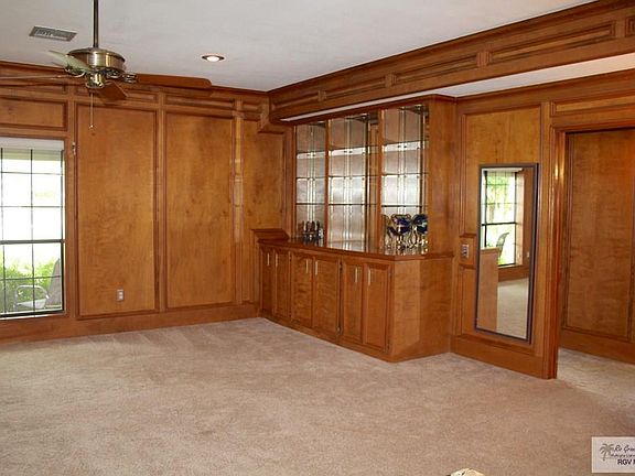 5th image of 5618 La Luna Cir