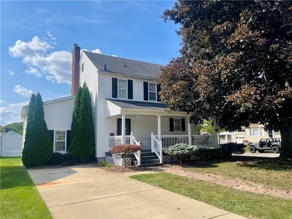 1311 N Mercer St, New Castle, PA 16105
