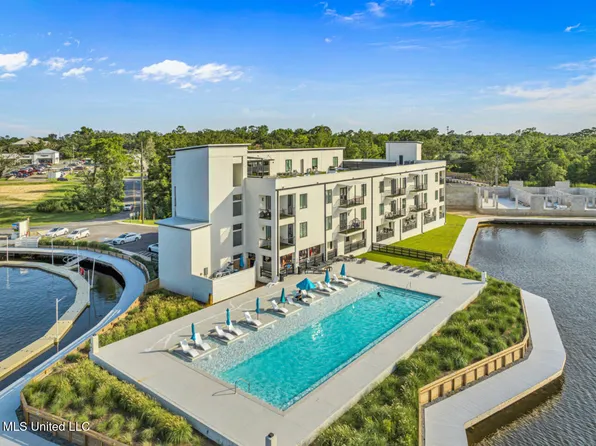 1302 Magnolia St #A104, Gulfport, MS 39507