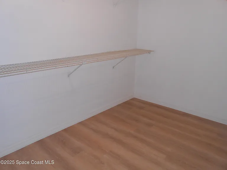 201 Washington Ave — Photo 7