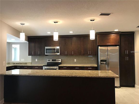 3rd image of 2801 Whittington Pl
